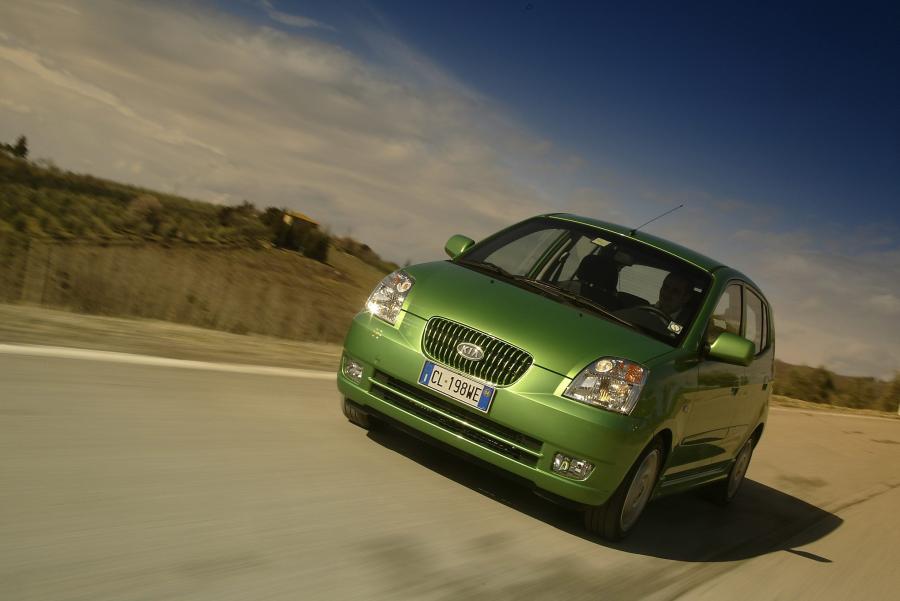  Kia Picanto 2005 года  (фото 19 из 126)